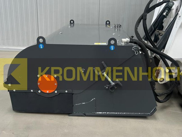 Bobcat Cangini SPZ180 1800 mm Bezem - Barredora cucharón: foto 2 Bobcat Cangini SPZ180 1800 mm Bezem - Barredora cucharón: foto 2