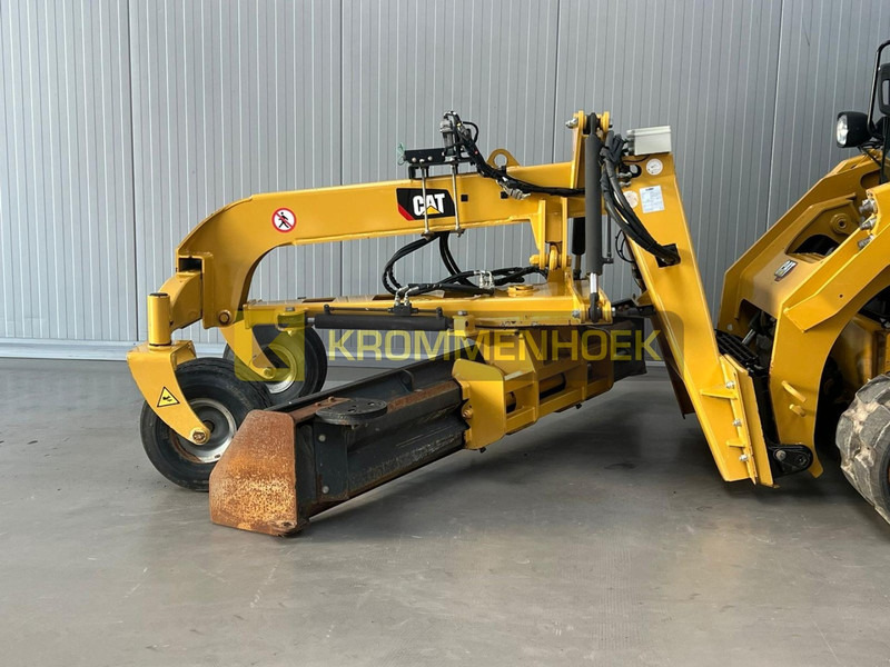 Caterpillar Grader Cobra 2700 HD Aanbouwgrader voor Schranklader - Implemento: foto 3 Caterpillar Grader Cobra 2700 HD Aanbouwgrader voor Schranklader - Implemento: foto 3