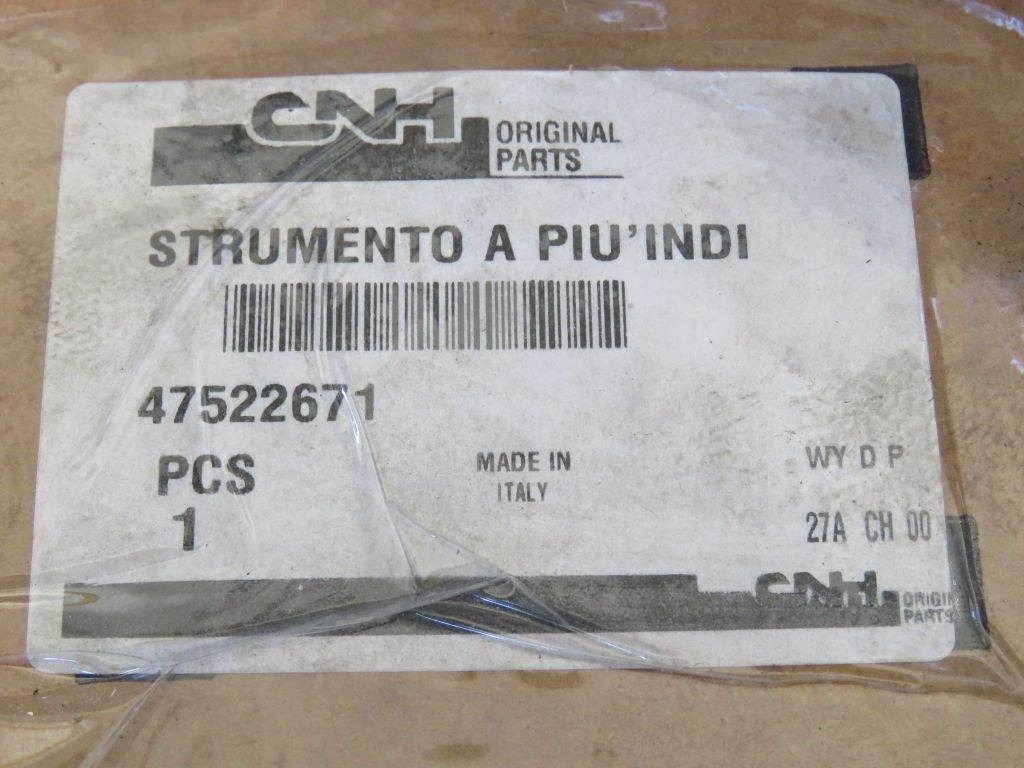 Case FARMALL 85C 95C 105C 115C - Salpicadero para Maquinaria agrícola: foto 5 Case FARMALL 85C 95C 105C 115C - Salpicadero para Maquinaria agrícola: foto 5