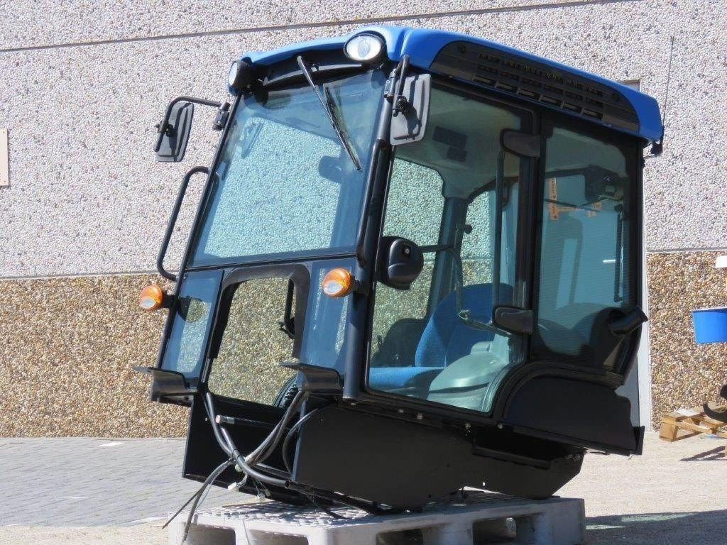 New Holland TK - Cabina para Maquinaria agrícola: foto 2 New Holland TK - Cabina para Maquinaria agrícola: foto 2