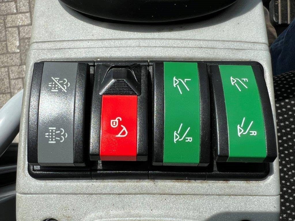 Excavadora de ruedas Wacker Neuson EW100 – 1376 hours – 2019!!: foto 37 Excavadora de ruedas Wacker Neuson EW100 – 1376 hours – 2019!!: foto 37