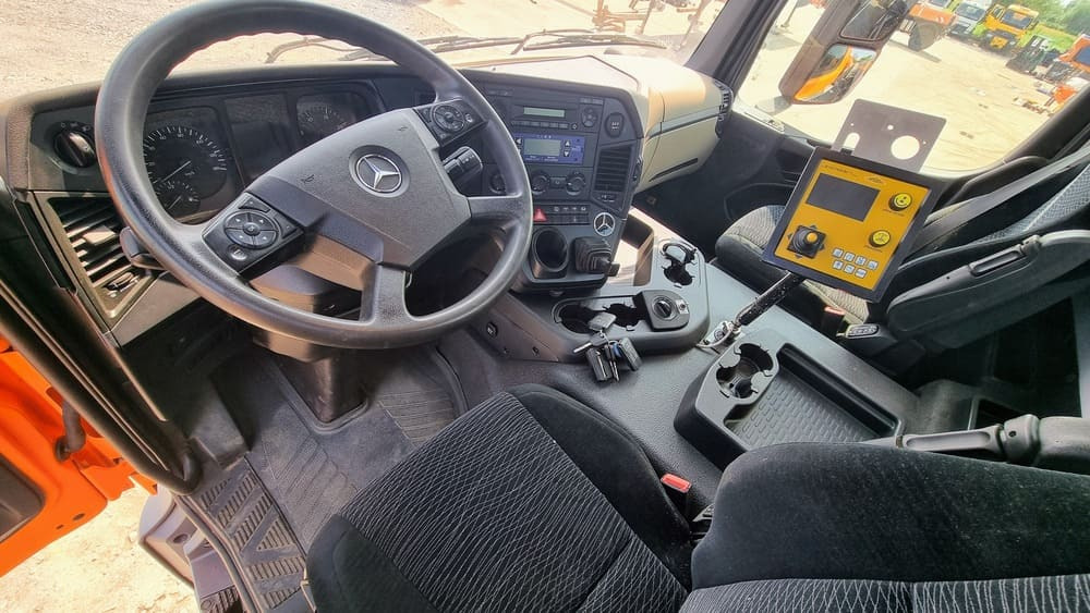 Mercedes-Benz AROCS 3333 6x6 - Camión: foto 5 Mercedes-Benz AROCS 3333 6x6 - Camión: foto 5