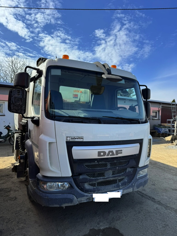DAF LF180 - Barredora vial: foto 3 DAF LF180 - Barredora vial: foto 3