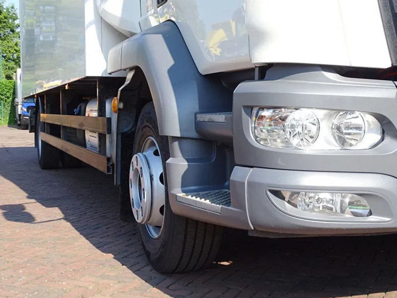Camión caja cerrada DAF LF 260 16 TON SLEEPER BOX 720X250X244 LBW 1.5 T: foto 11