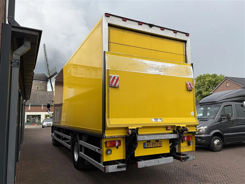 MAN TGM 18.250 Euro 6 Carr Sup 750 Cam Lbw 2 Ton Loadcap 10 Ton Cam - Camión isotérmico: foto 4 MAN TGM 18.250 Euro 6 Carr Sup 750 Cam Lbw 2 Ton Loadcap 10 Ton Cam - Camión isotérmico: foto 4