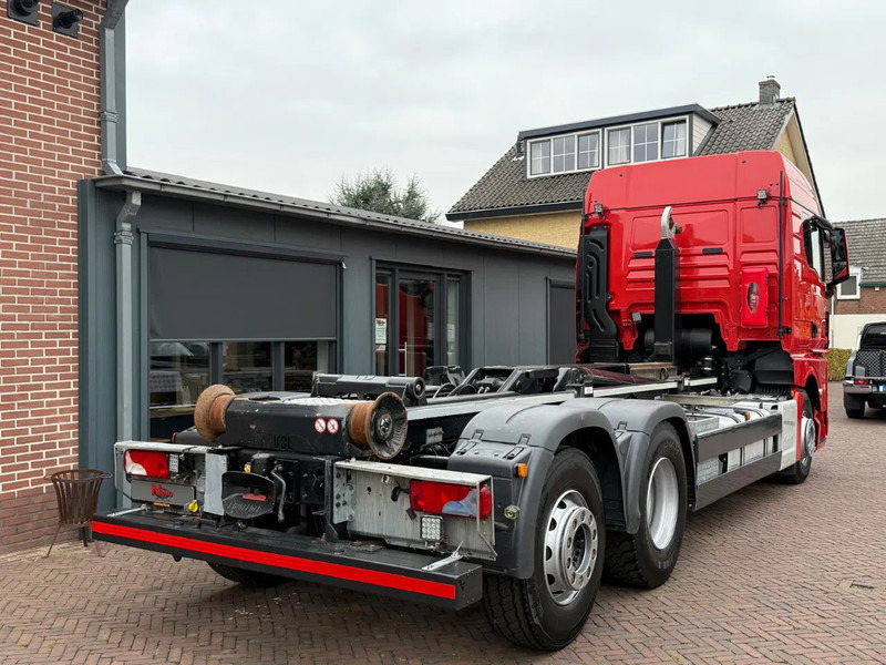 MAN TGX 26.470 Haakarm VDL 21.T XLX Bed Fridge Smart Select - Camión portacontenedore/ Intercambiable: foto 1 MAN TGX 26.470 Haakarm VDL 21.T XLX Bed Fridge Smart Select - Camión portacontenedore/ Intercambiable: foto 1