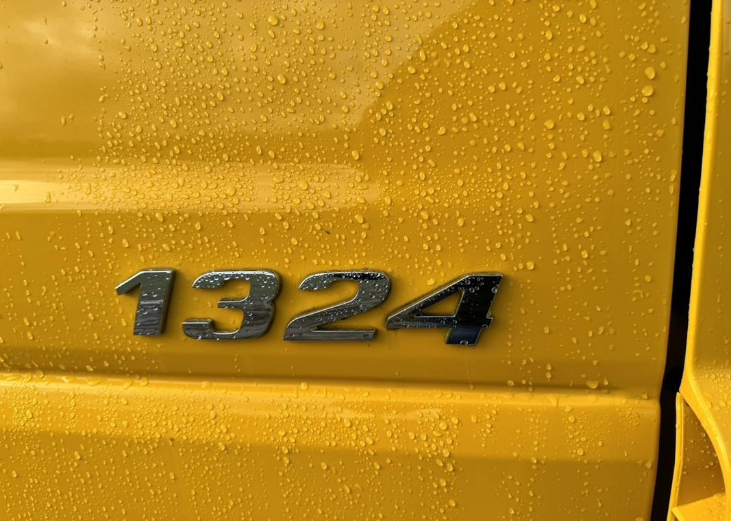 MERCEDES-BENZ ATEGO 1324 Sprowadzony - Camión isotérmico: foto 4 MERCEDES-BENZ ATEGO 1324 Sprowadzony - Camión isotérmico: foto 4