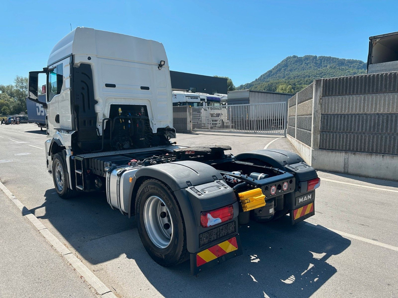 MAN TGS 18.510 4X2 BLS Intarder Kipphydraulik - Cabeza tractora: foto 3 MAN TGS 18.510 4X2 BLS Intarder Kipphydraulik - Cabeza tractora: foto 3