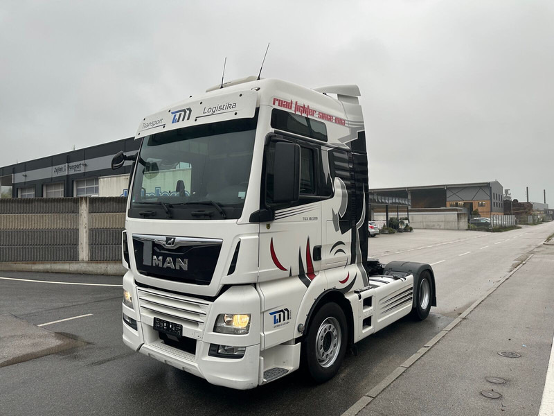 MAN TGX 18.500 - Cabeza tractora: foto 2 MAN TGX 18.500 - Cabeza tractora: foto 2