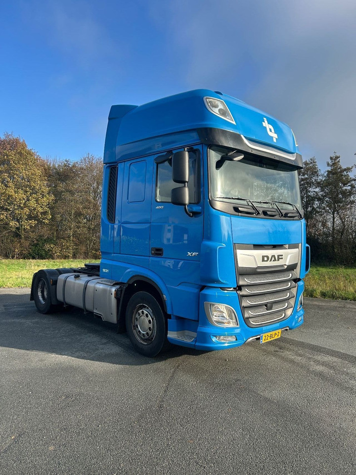 DAF XF 480 XF480 Super Space Very complete trucks More pc available - Cabeza tractora: foto 2 DAF XF 480 XF480 Super Space Very complete trucks More pc available - Cabeza tractora: foto 2