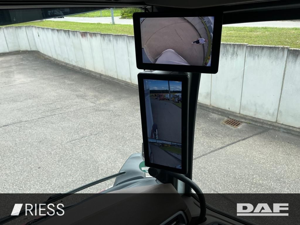 Cabeza tractora DAF XG+ 530 FT Alcoa Leder Intarder Standklima Hydra DAF XG+ 530 FT Alcoa Leder Intarder Standklima Hydra: foto 8 Cabeza tractora DAF XG+ 530 FT Alcoa Leder Intarder Standklima Hydra DAF XG+ 530 FT Alcoa Leder Intarder Standklima Hydra: foto 8