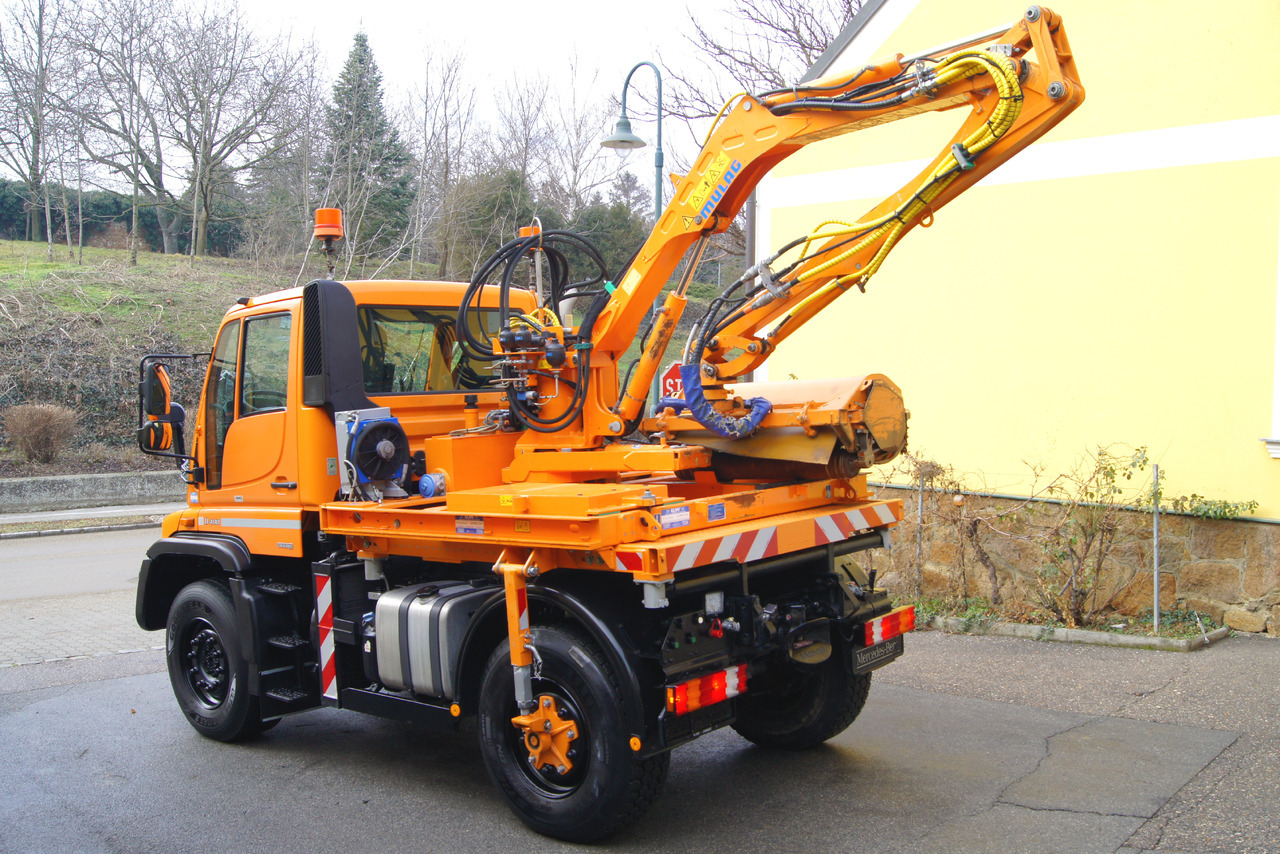 Mercedes-Benz Unimog U 400/TÜV/Hydrostat/Mähtür +MULAG MHU 800 - Vehículo municipal: foto 4 Mercedes-Benz Unimog U 400/TÜV/Hydrostat/Mähtür +MULAG MHU 800 - Vehículo municipal: foto 4