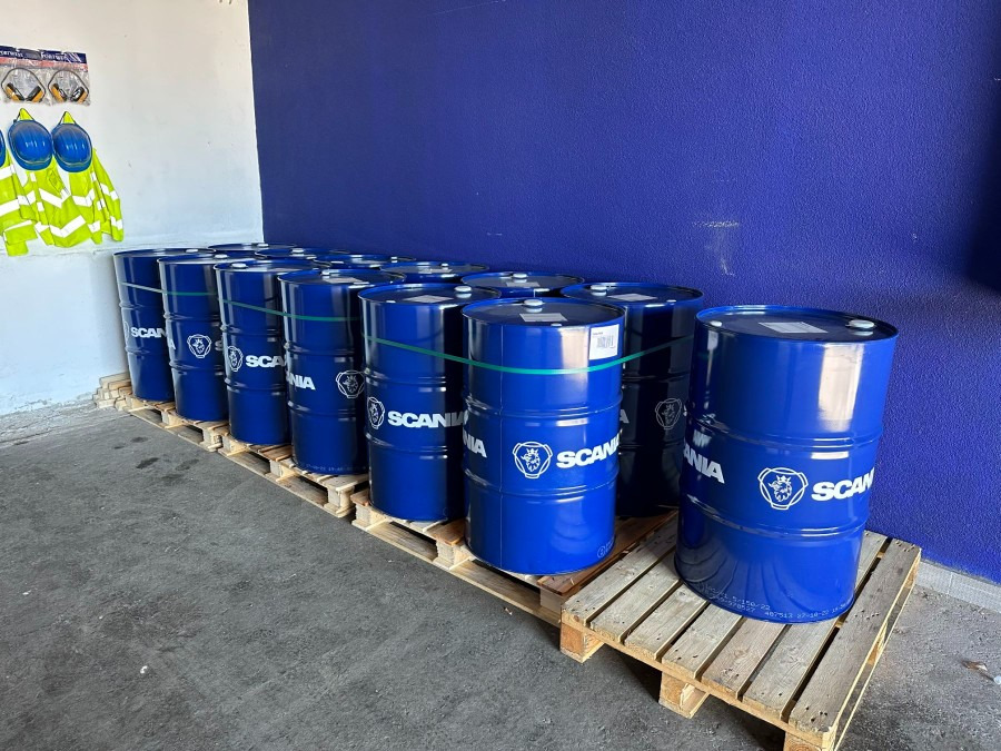 SCANIA ENGINE OIL LDF3 208LT - 2021363 - Aceite de motor/ Producto para el cuidado del coche: foto 1 SCANIA ENGINE OIL LDF3 208LT - 2021363 - Aceite de motor/ Producto para el cuidado del coche: foto 1