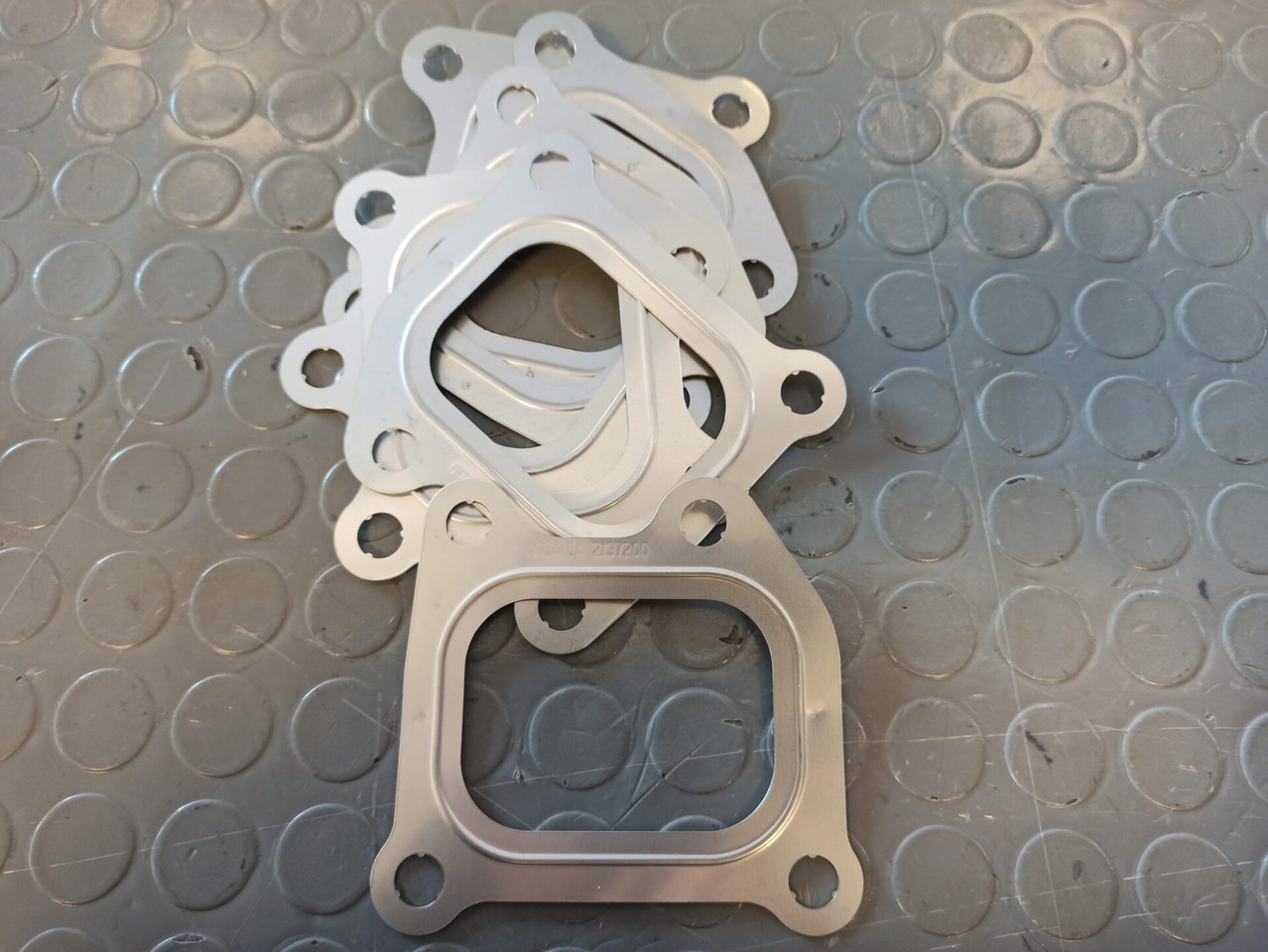 SCANIA GASKET 2137200 - Junta de motor para Camión: foto 1 SCANIA GASKET 2137200 - Junta de motor para Camión: foto 1