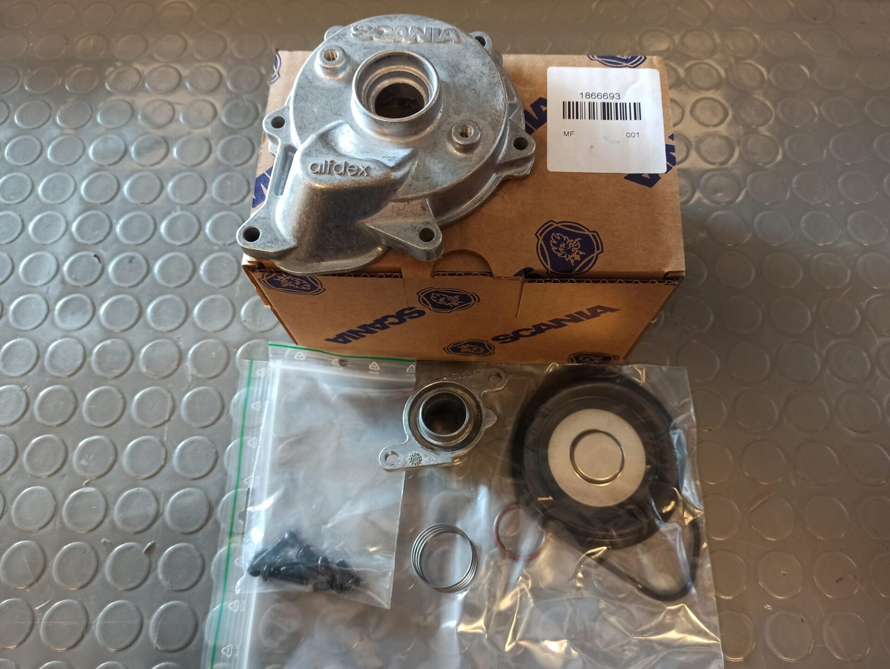 SCANIA REPAIR KIT OIL MIST SEPERATOR - 1866693 - Kit de reparación de motores para Camión: foto 1 SCANIA REPAIR KIT OIL MIST SEPERATOR - 1866693 - Kit de reparación de motores para Camión: foto 1