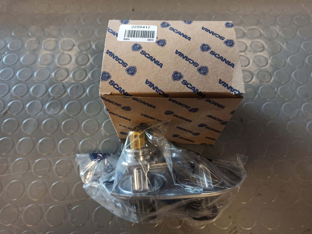 SCANIA THERMOSTAT 2259412 - Termostato para Camión: foto 1 SCANIA THERMOSTAT 2259412 - Termostato para Camión: foto 1