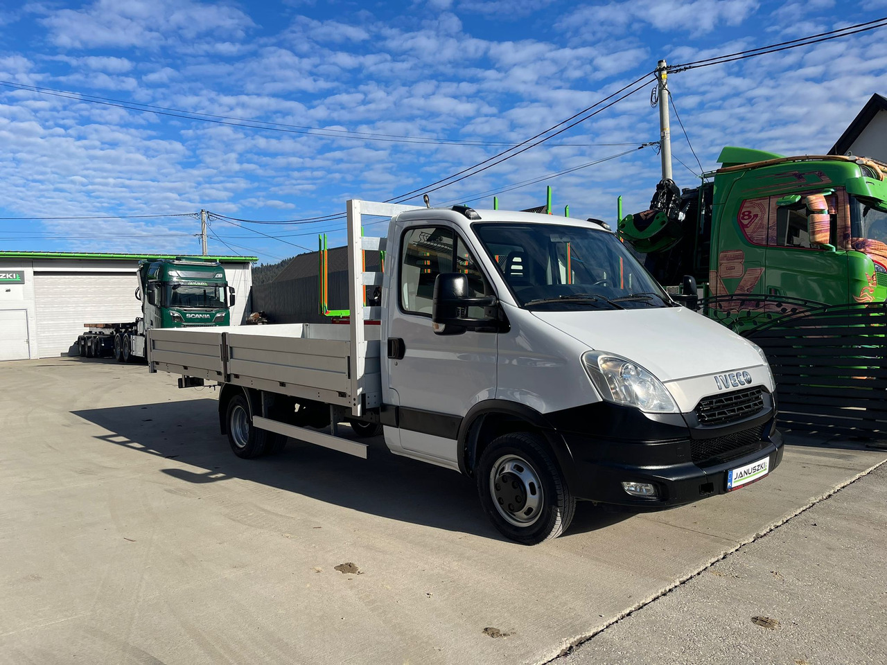 IVECO DAILY 55 150 - Furgoneta caja abierta: foto 1 IVECO DAILY 55 150 - Furgoneta caja abierta: foto 1
