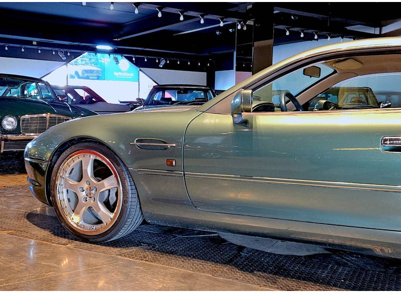 Aston Martin DB7 Automatic - Coche: foto 2 Aston Martin DB7 Automatic - Coche: foto 2