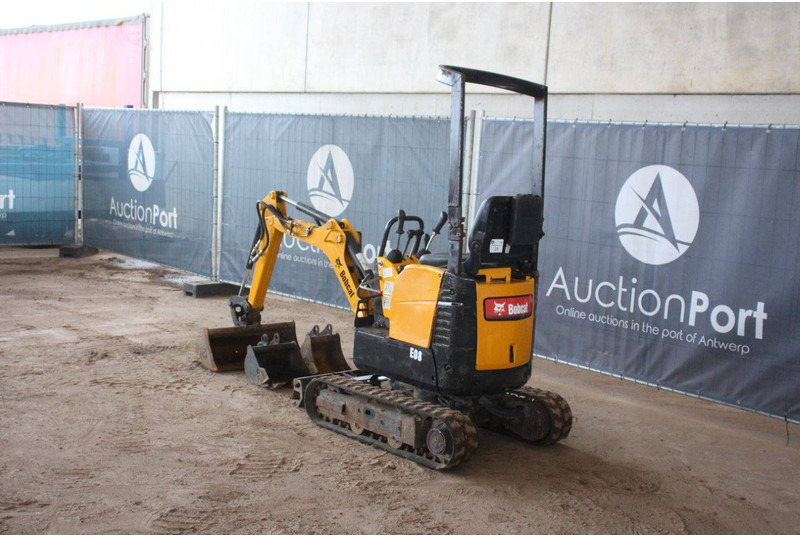 Bobcat E08 - Miniexcavadora: foto 3 Bobcat E08 - Miniexcavadora: foto 3
