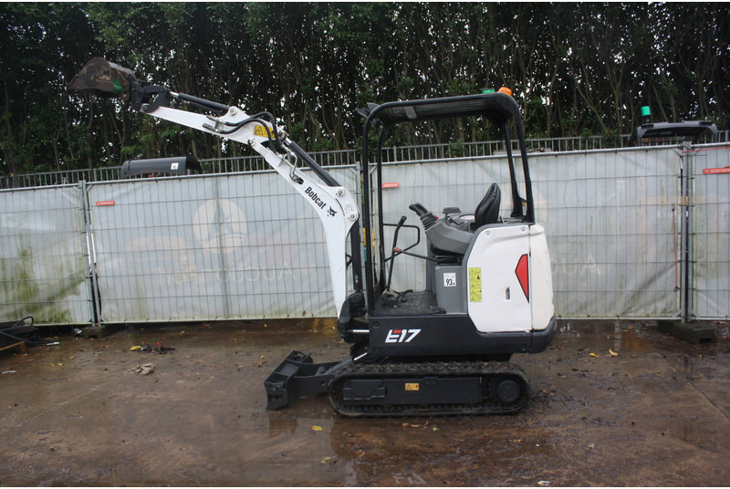 Bobcat E17 - Miniexcavadora: foto 3 Bobcat E17 - Miniexcavadora: foto 3