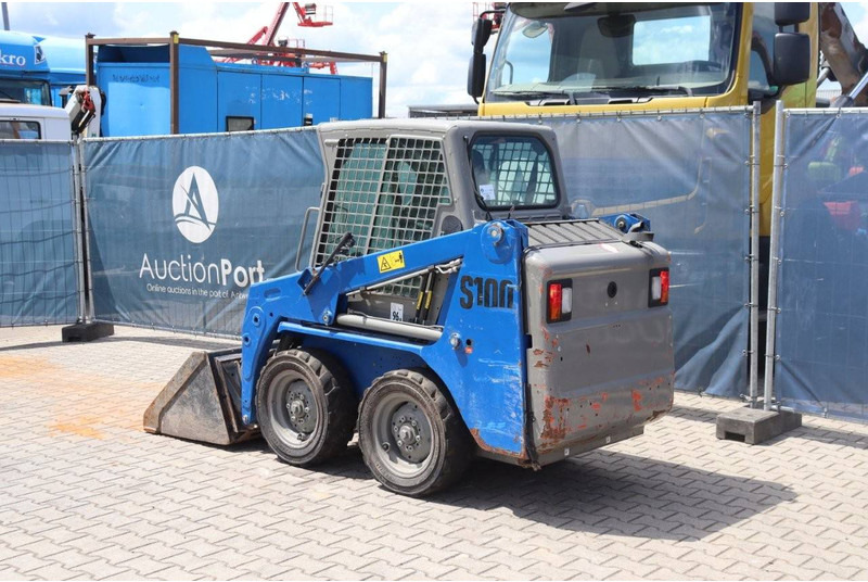 Bobcat S100 - Cargadora de ruedas: foto 3 Bobcat S100 - Cargadora de ruedas: foto 3