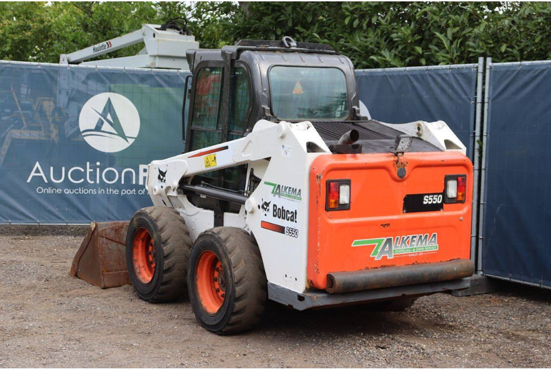 Bobcat S550 - Cargadora de ruedas: foto 4 Bobcat S550 - Cargadora de ruedas: foto 4