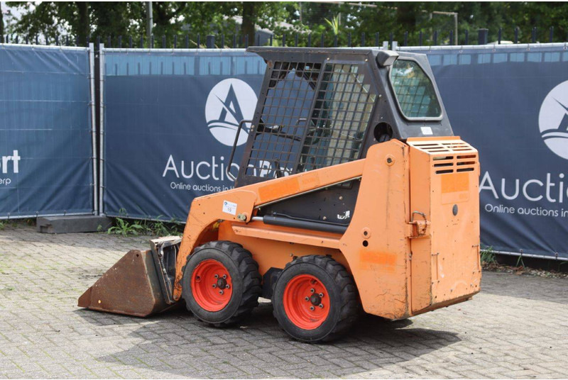 Bobcat S70 - Cargadora de ruedas: foto 3 Bobcat S70 - Cargadora de ruedas: foto 3