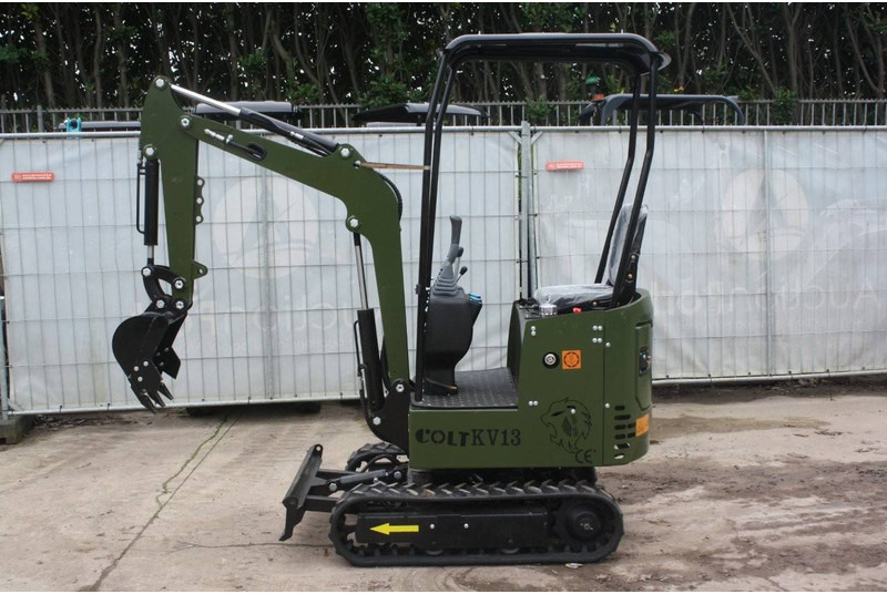 COLT KV13 - Miniexcavadora: foto 1 COLT KV13 - Miniexcavadora: foto 1