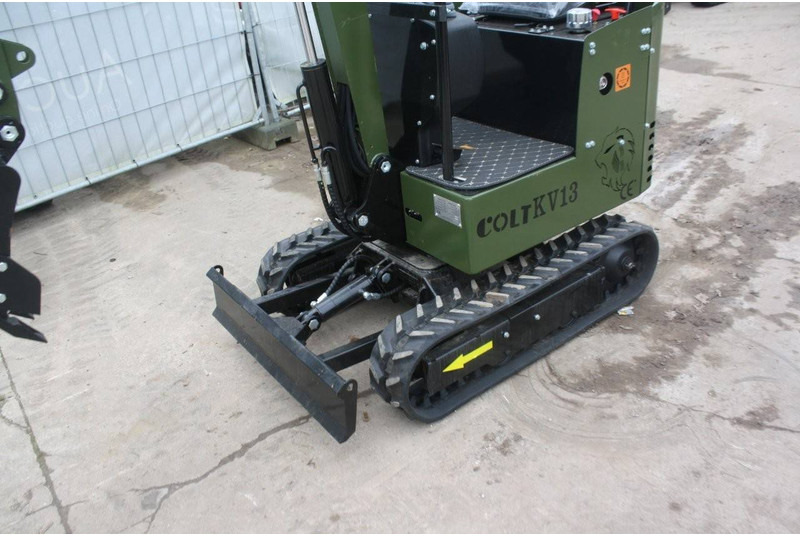COLT KV13 - Miniexcavadora: foto 3 COLT KV13 - Miniexcavadora: foto 3