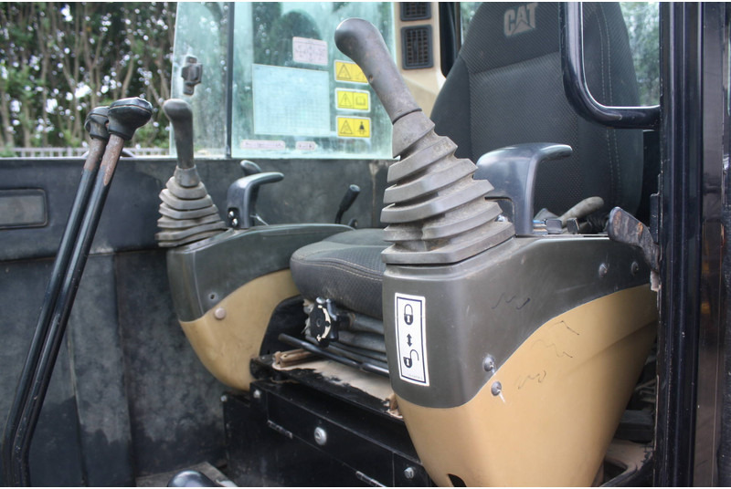 Caterpillar 306 - Excavadora de cadenas: foto 3 Caterpillar 306 - Excavadora de cadenas: foto 3