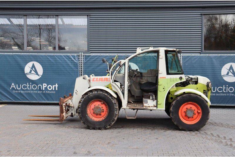 Caterpillar 506 - Manipulador telescópico: foto 2 Caterpillar 506 - Manipulador telescópico: foto 2