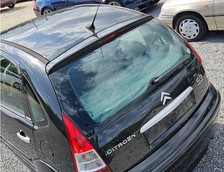Citroën C3 (I - update) 1.4 'Exclusive' - Sedan: foto 5 Citroën C3 (I - update) 1.4 'Exclusive' - Sedan: foto 5