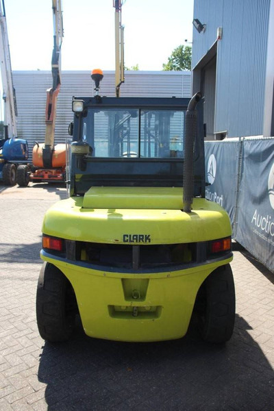 Clark SF50D - Carretilla elevadora diésel: foto 4 Clark SF50D - Carretilla elevadora diésel: foto 4