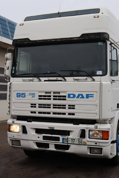 Camión chasis DAF 95 430 ATI: foto 9 Camión chasis DAF 95 430 ATI: foto 9
