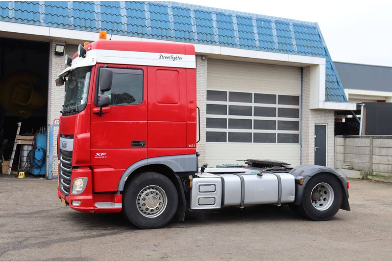 DAF XF 410 FT - Camión chasis: foto 1 DAF XF 410 FT - Camión chasis: foto 1
