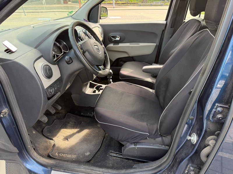 Sedan Dacia Lodgy DCI: foto 10 Sedan Dacia Lodgy DCI: foto 10