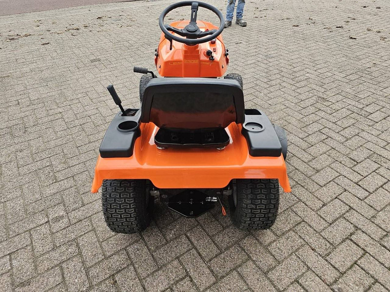 Daewoo DA1066HX - Cortacésped: foto 4 Daewoo DA1066HX - Cortacésped: foto 4