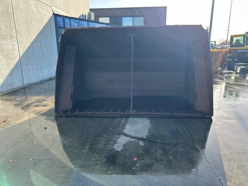 Esterer, Ulrich Cummins 144 - Cazo: foto 2 Esterer, Ulrich Cummins 144 - Cazo: foto 2