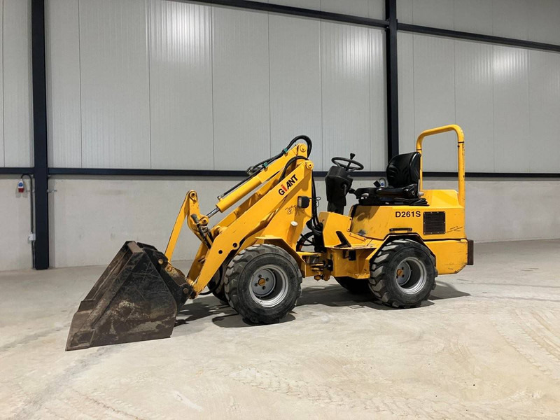 Giant D261S - Cargadora de ruedas: foto 2 Giant D261S - Cargadora de ruedas: foto 2