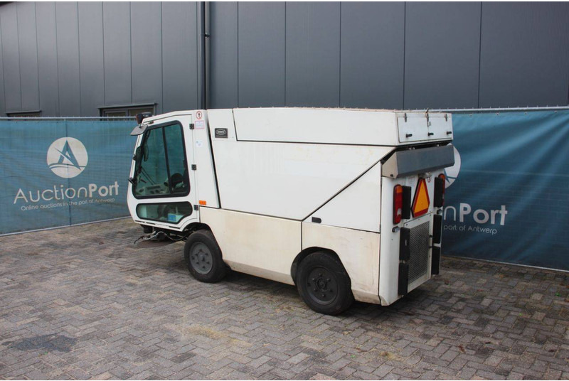 HMF 214 - Barredora vial: foto 3 HMF 214 - Barredora vial: foto 3