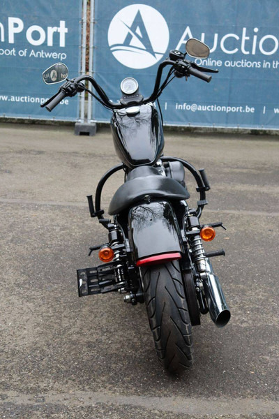 Harley-Davidson Sporster XL 1200 Nightster - Motocicleta: foto 5 Harley-Davidson Sporster XL 1200 Nightster - Motocicleta: foto 5