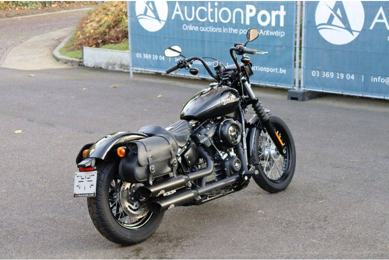 Motocicleta Harley-Davidson Street Bob: foto 6
