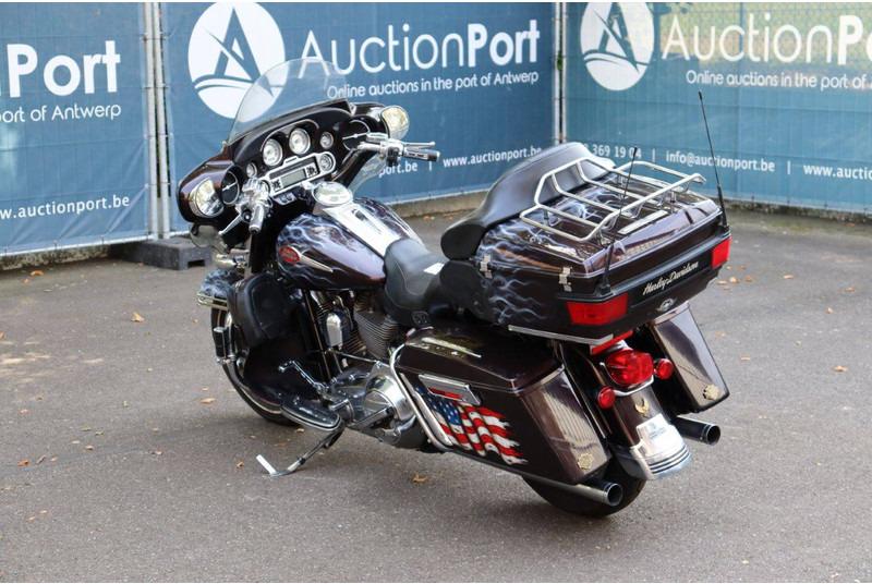 Harley-Davidson Ultra Classic CVO - Motocicleta: foto 4 Harley-Davidson Ultra Classic CVO - Motocicleta: foto 4