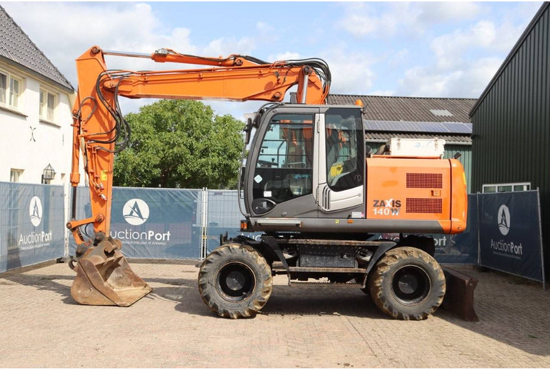 Hitachi ZX140W-3 - Excavadora de ruedas: foto 2 Hitachi ZX140W-3 - Excavadora de ruedas: foto 2