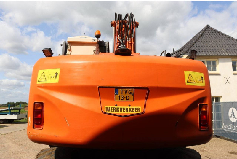 Hitachi ZX140W-3 - Excavadora de ruedas: foto 5 Hitachi ZX140W-3 - Excavadora de ruedas: foto 5