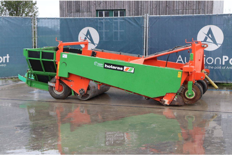 Holaras UR 135 HZ - Cosechadora: foto 2 Holaras UR 135 HZ - Cosechadora: foto 2