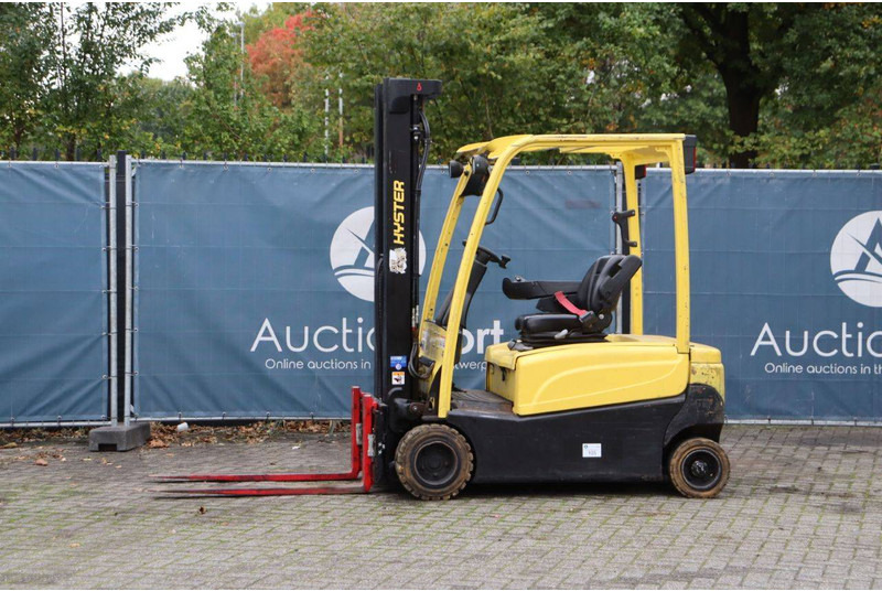 Hyster J2.0XN LWB - Carretilla elevadora eléctrica: foto 1 Hyster J2.0XN LWB - Carretilla elevadora eléctrica: foto 1