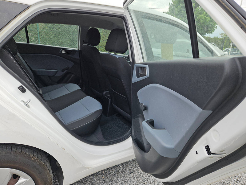 Hyundai i20 1.2 - Sedan: foto 4 Hyundai i20 1.2 - Sedan: foto 4