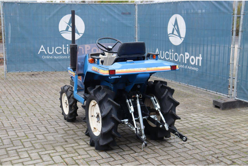 Iseki Landhope 140 - Tractor: foto 4 Iseki Landhope 140 - Tractor: foto 4