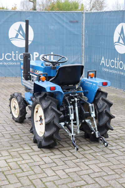 Iseki TU1400F - Tractor: foto 4 Iseki TU1400F - Tractor: foto 4